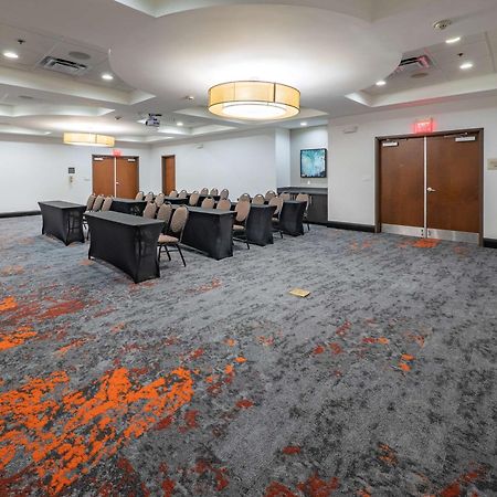 Hilton Garden Inn Atlanta South-Mcdonough Ngoại thất bức ảnh