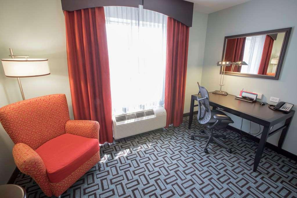 Hilton Garden Inn Atlanta South-Mcdonough Phòng bức ảnh